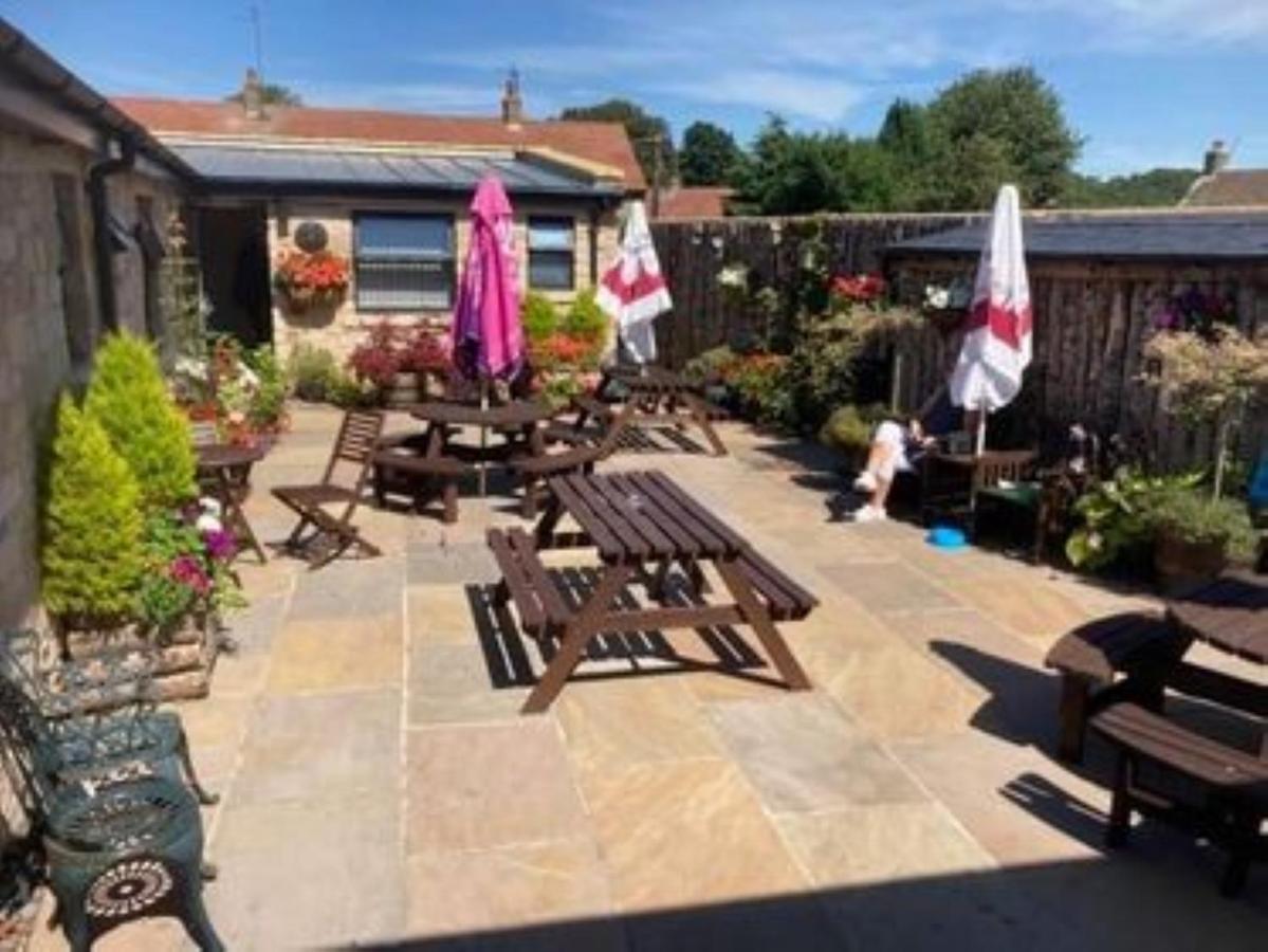 The Masons Arms Bed & Breakfast Norham Dış mekan fotoğraf