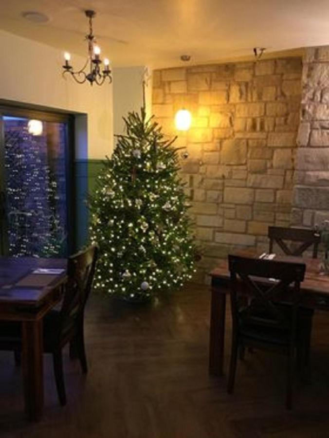 The Masons Arms Bed & Breakfast Norham Dış mekan fotoğraf