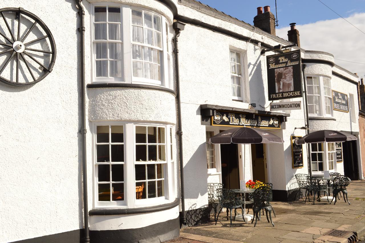The Masons Arms Bed & Breakfast Norham Dış mekan fotoğraf
